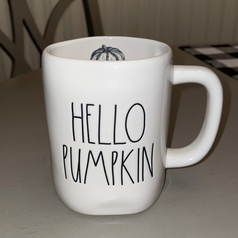 Rae Dunn Hello Pumpkin Mug